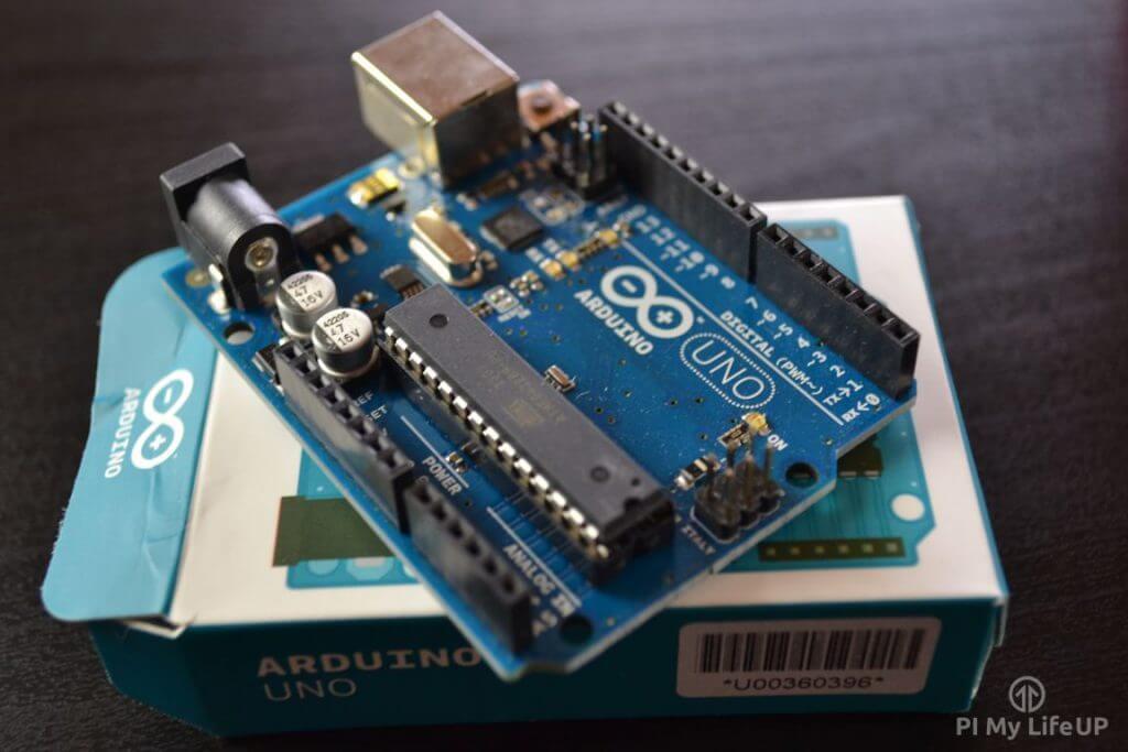 Raspberry Pi vs. Arduino Uno - Pi My Life Up