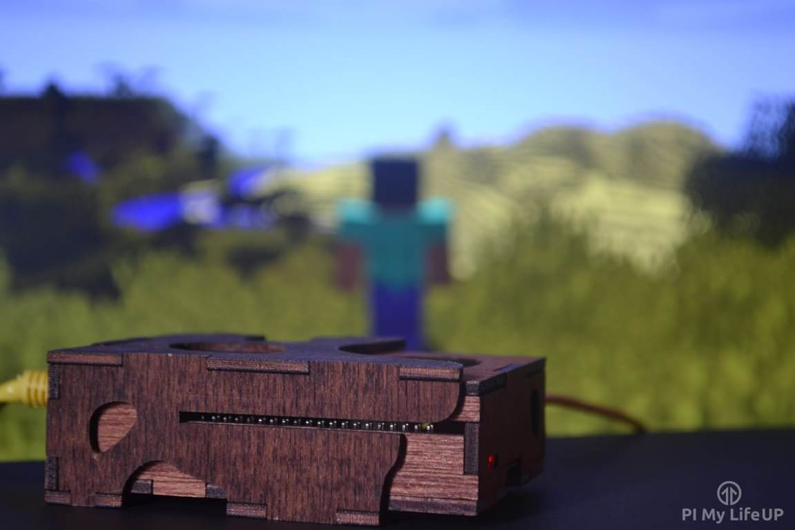 Multiplayer Minecraft Pi (finally)