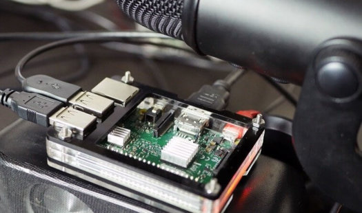 Raspberry Pi Alexa: Build your own Amazon Echo Thumbnail